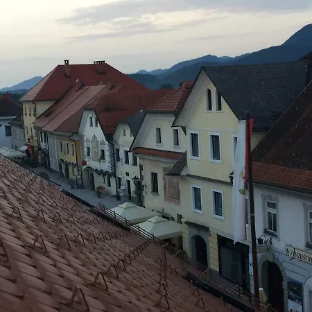 Apartma Linhartov Trg Apartamento *